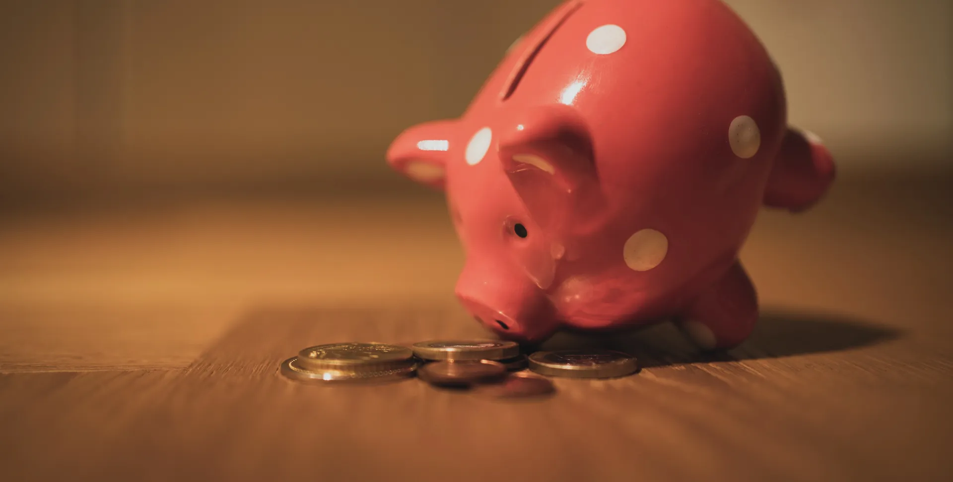 Piggy bank background