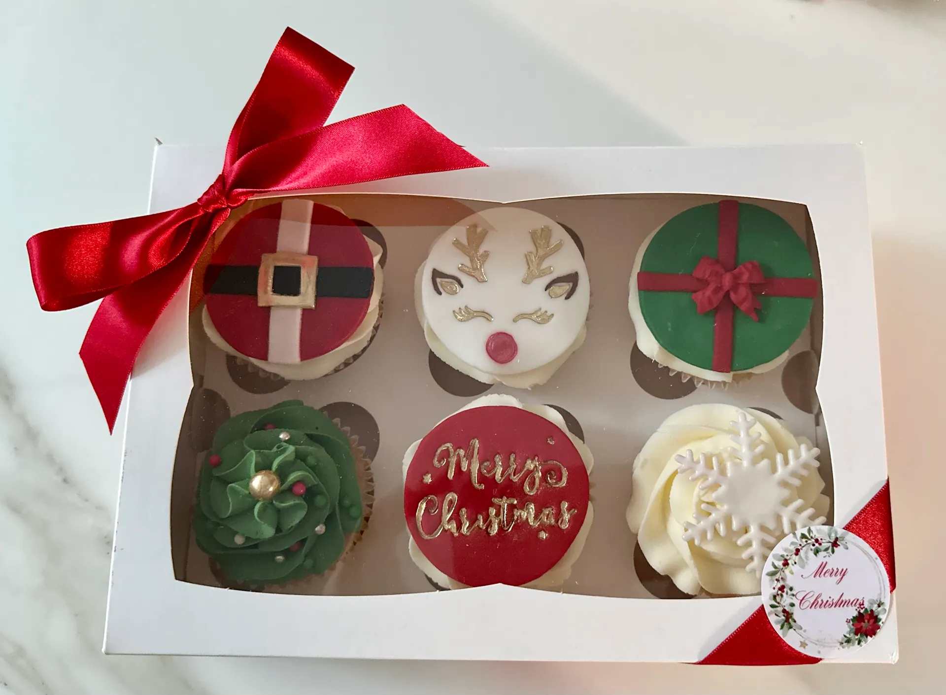 Cupcake box