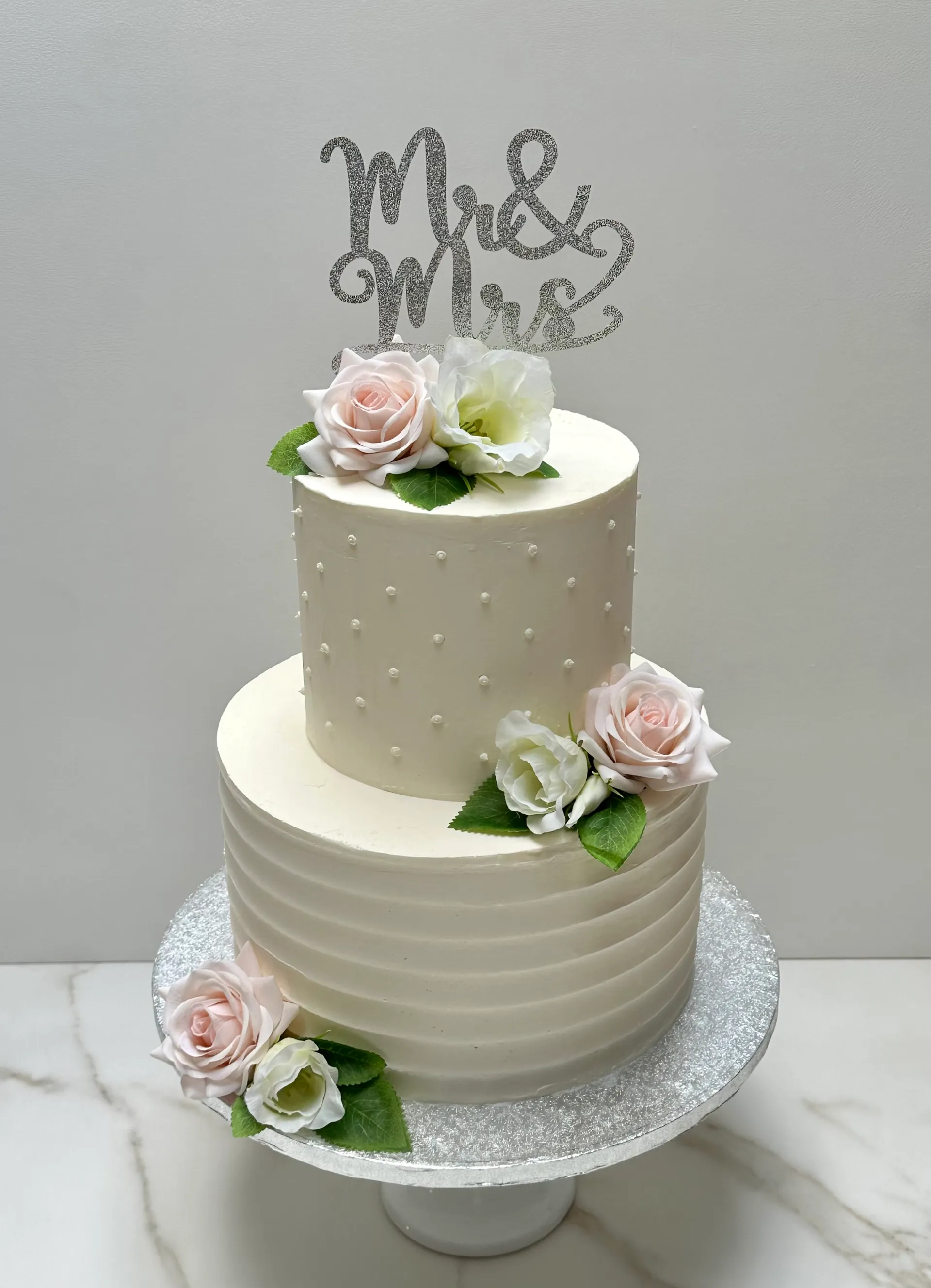 Wedding cake at Tylney Hall