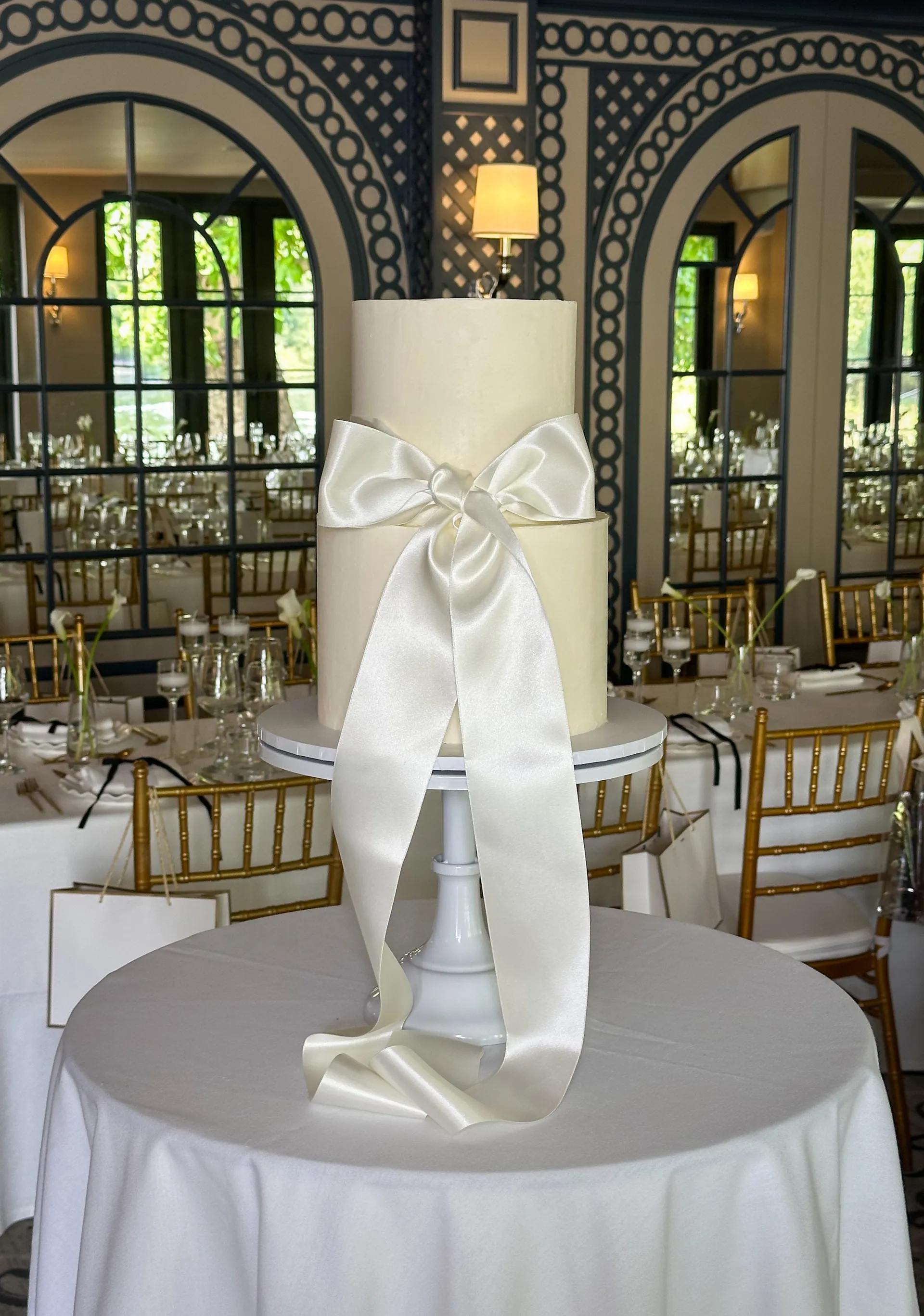 Wedding cake at Monkey Island Estate