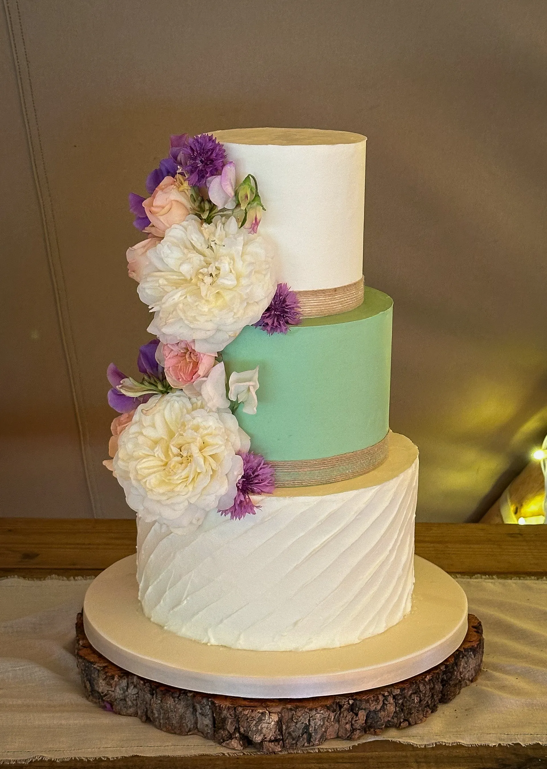 Wedding cake at Forest Edge Tipis at Welford Park